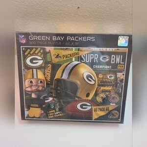 Green Bay Packers Champions NFL 500 Piece Puzzle Football, new.